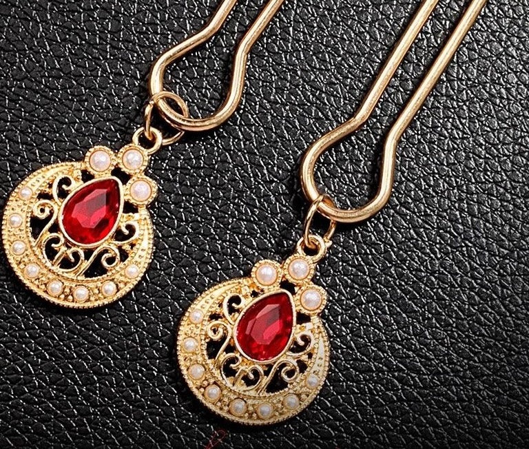 Pearl-Embellished Nipple Clamps